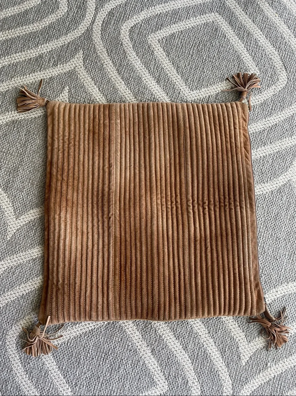 Williams Sonoma pillow cushion cover XL leather suede 20x20”
